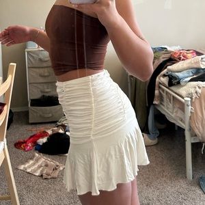 Cute white mini skirt